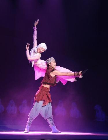 La danse traditionnelle de Hui se perfectionne à Beijing