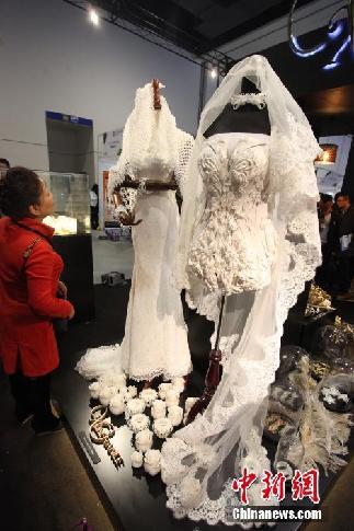 Shanghai : des robes de mariée imprimées en 3D