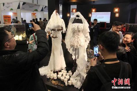Shanghai : des robes de mariée imprimées en 3D